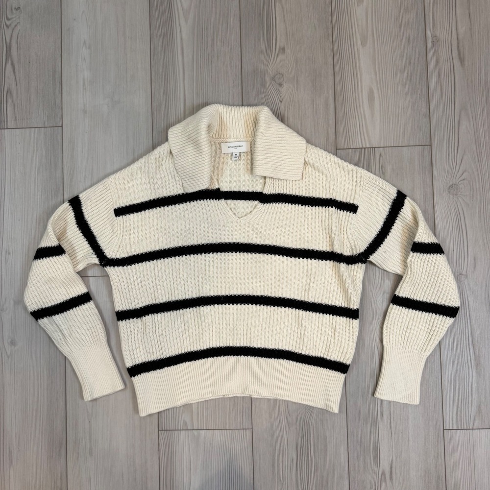 Banana Republic Ribbed Stripe Johnny Collar Sweater Cream Black Cotton Wool MED